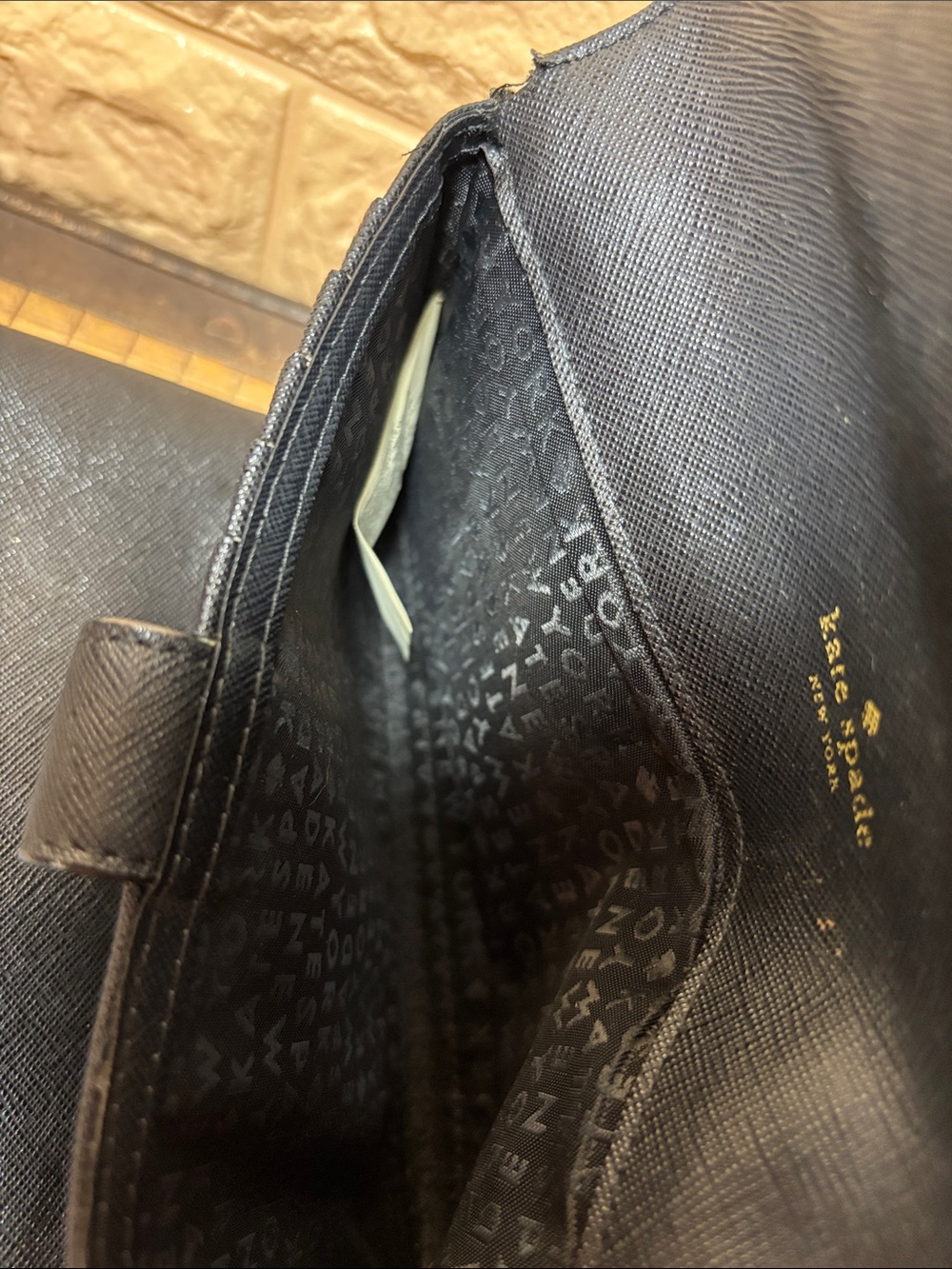 2 kate spade Crossbody Bags, Wallets w Detachable Strap, Black Cream Leather - Picture 17 of 17